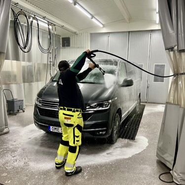 Full rulle p&aring; biluthyrningen